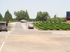 南市驾校模拟坡道起步